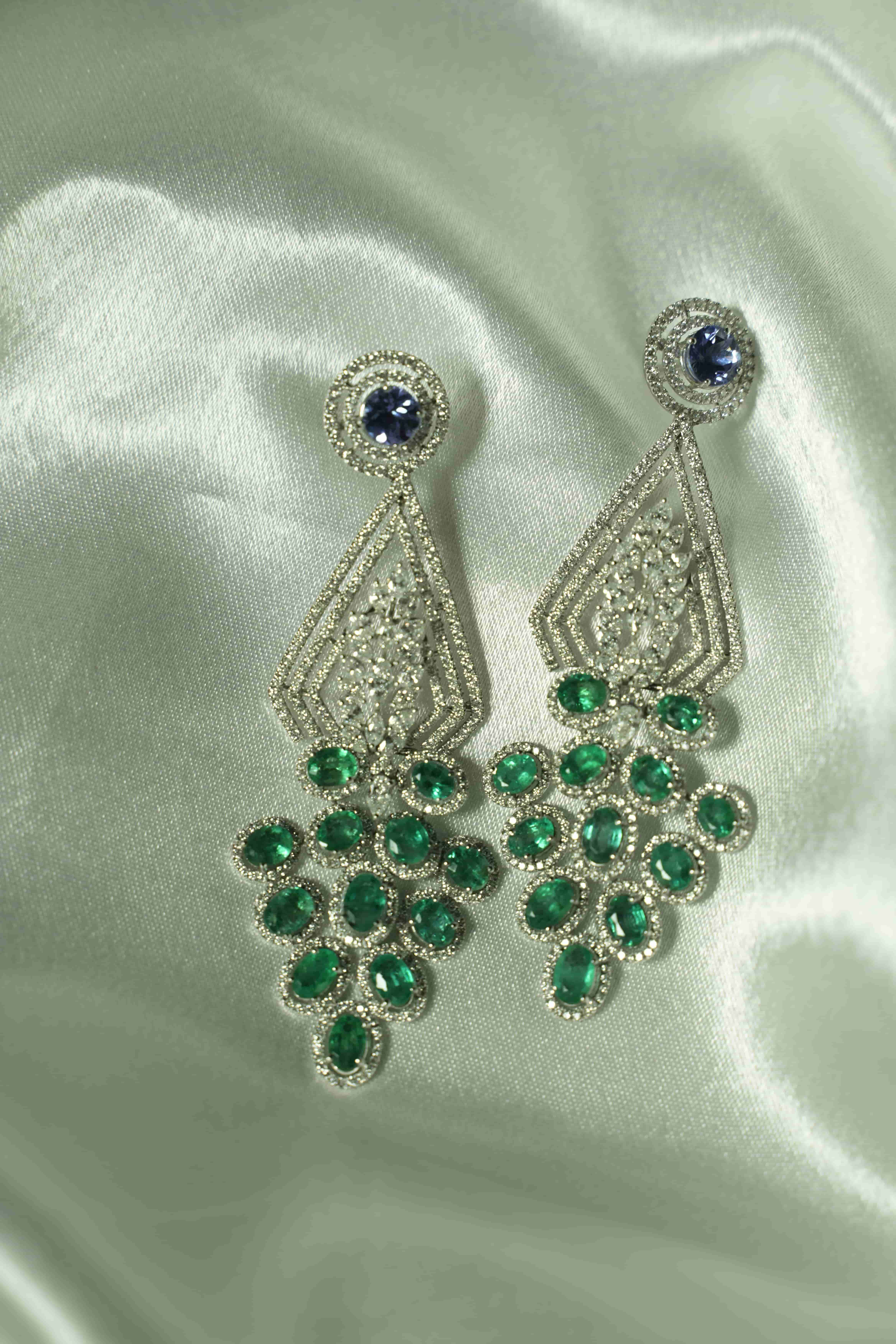 Earrings Collection